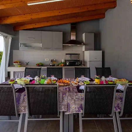 Vittorio Holiday home