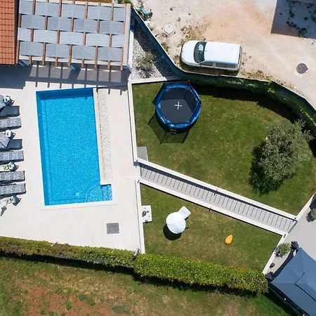 Vittorio Holiday home