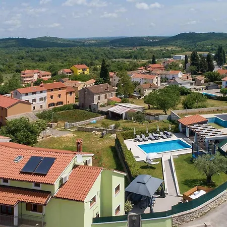 Vittorio *